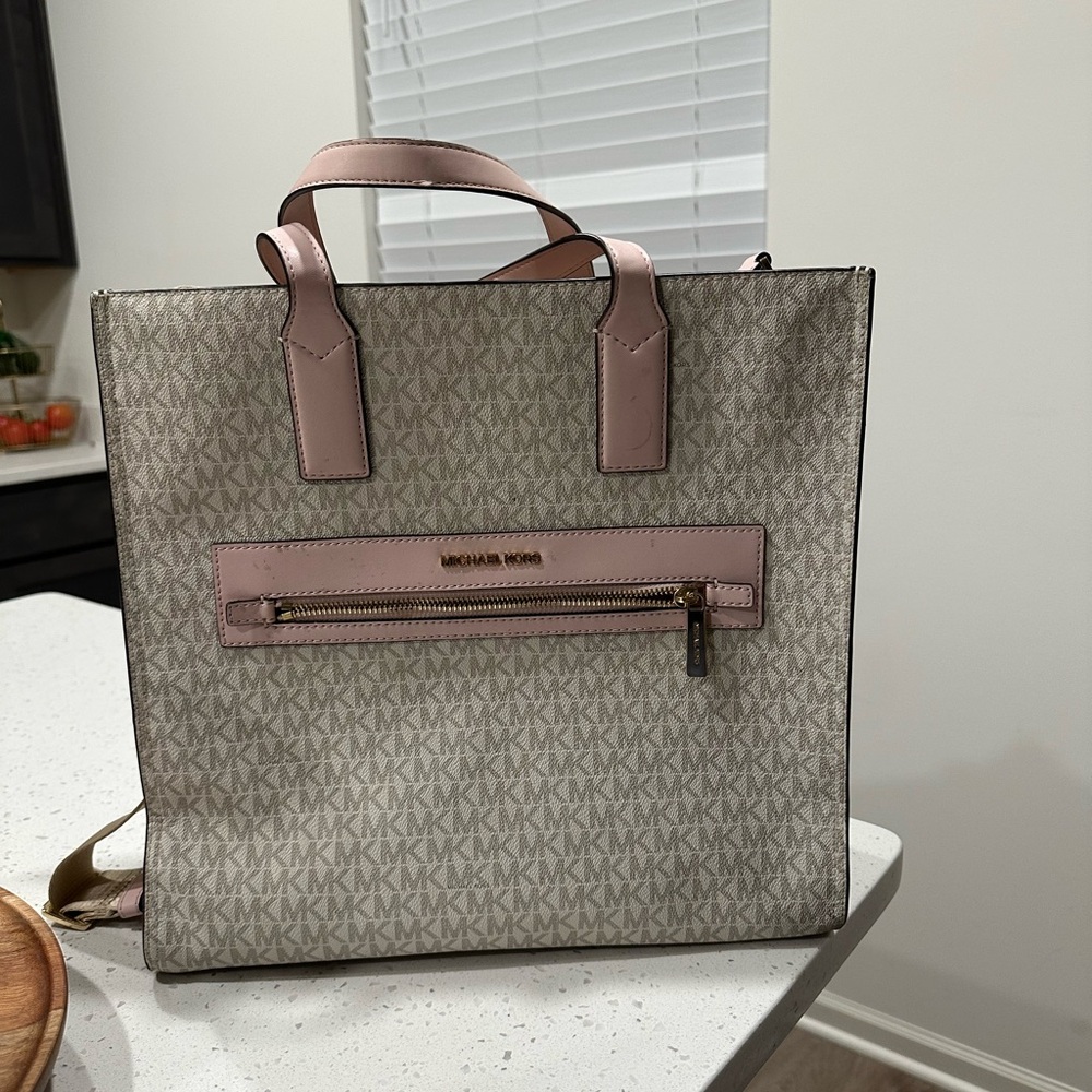 Michael Kors Cream and Pink Tote Bag with Signature Style